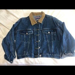Vintage jean jacket with corduroy collar